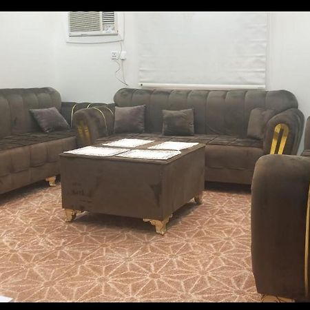 الشموخ Al-ʿUla Quarto foto